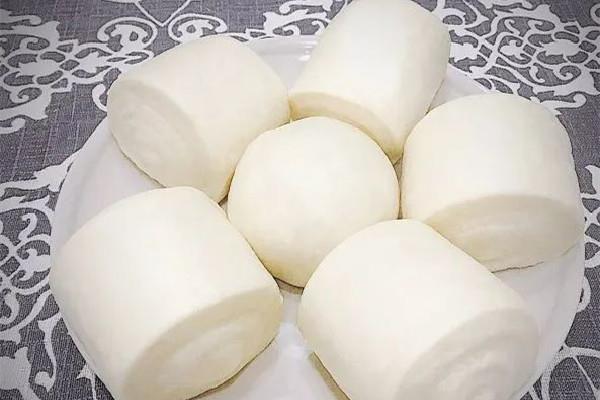 馒头和米饭哪个热量高 馒头和米饭哪个容易发胖 馒头和米饭哪个热量高 馒头和米饭哪个容易发胖