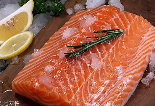 三文鱼会过敏吗 过敏体质慎吃 三文鱼会过敏吗 过敏体质慎吃
