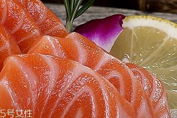 三文鱼会过敏吗 过敏体质慎吃 三文鱼会过敏吗 过敏体质慎吃