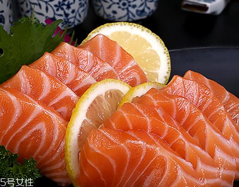 三文鱼会过敏吗 过敏体质慎吃 三文鱼会过敏吗 过敏体质慎吃