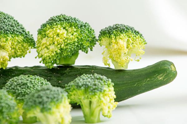 西兰花怎么清洗才干净 西兰花的营养成分有哪些 西兰花怎么清洗才干净 西兰花的营养成分有哪些