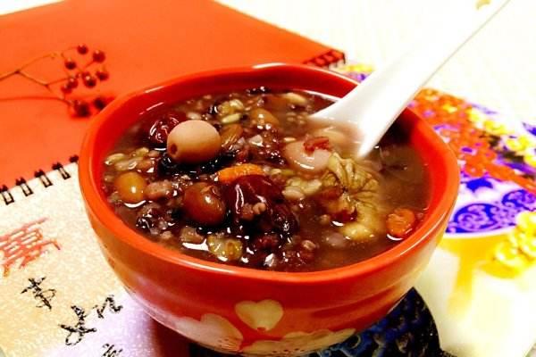 腊八粥有哪八种食材 腊八粥用什么锅煮最好 腊八粥有哪八种食材 腊八粥用什么锅煮最好