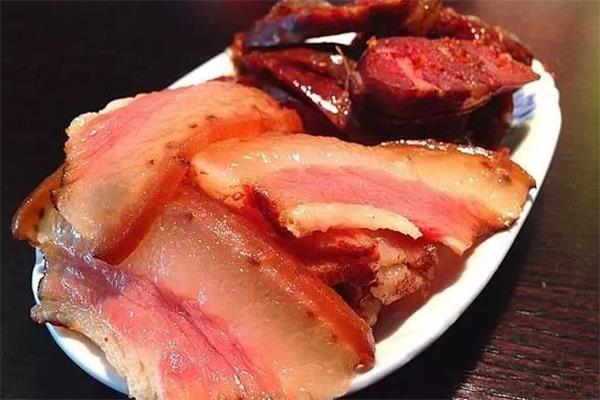 腊肉咸了怎么补救 腊肉腌咸了怎么吃 腊肉咸了怎么补救 腊肉腌咸了怎么吃