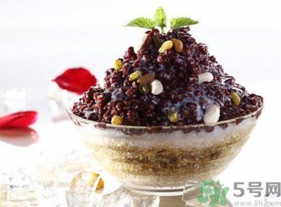 ​红豆没煮熟可以吃吗?红豆没煮熟有毒吗