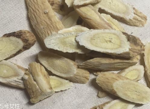 黄芪是甘草吗?不是一种东西 黄芪是甘草吗?不是一种东西