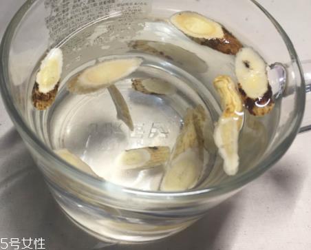 黄芪是甘草吗?不是一种东西 黄芪是甘草吗?不是一种东西