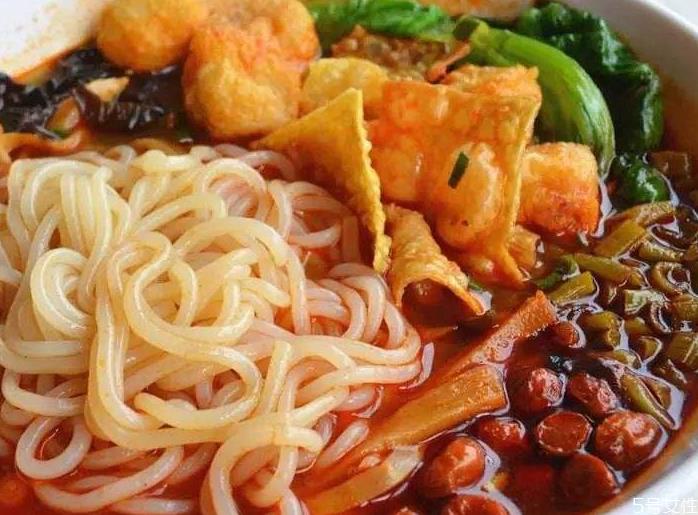 螺蛳粉用热水泡能吃吗 螺蛳粉用冷水还是热水 螺蛳粉用热水泡能吃吗 螺蛳粉用冷水还是热水