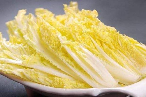 娃娃菜的热量高不高 娃娃菜有助于减肥吗 娃娃菜的热量高不高 娃娃菜有助于减肥吗