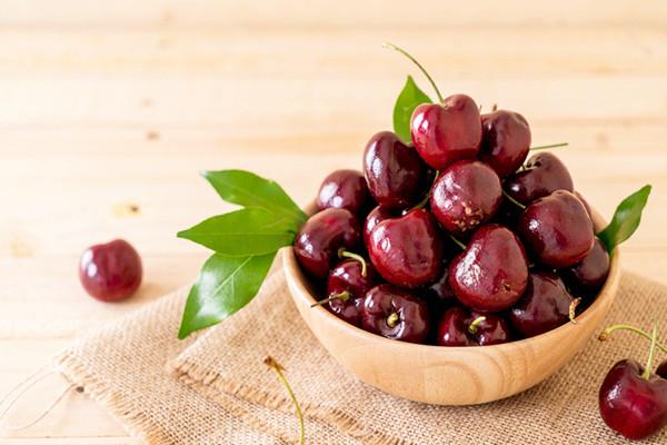 车厘子一次吃多少为宜 车厘子吃多了会不会中毒 车厘子一次吃多少为宜 车厘子吃多了会不会中毒