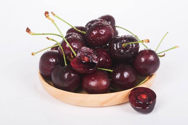 车厘子一次吃多少为宜 车厘子吃多了会不会中毒 车厘子一次吃多少为宜 车厘子吃多了会不会中毒