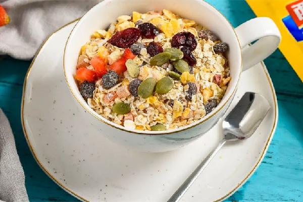 麦片一次吃多少克合适 麦片一次性吃多了会怎么样 麦片一次吃多少克合适 麦片一次性吃多了会怎么样