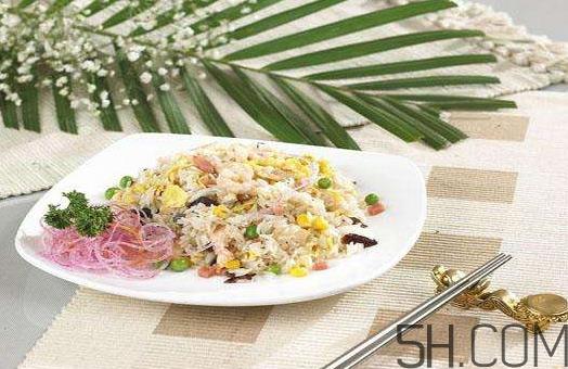 蛋炒饭热量高吗?蛋炒饭热量是多少? 蛋炒饭热量高吗?蛋炒饭热量是多少?