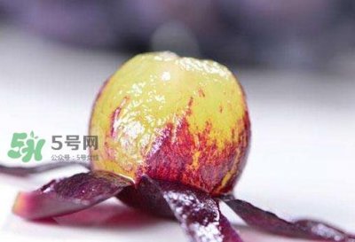 户太八号和巨峰哪个好?户太八号和巨峰的区别