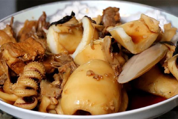 墨鱼是鱿鱼的一种吗 墨鱼是章鱼吗 墨鱼是鱿鱼的一种吗 墨鱼是章鱼吗