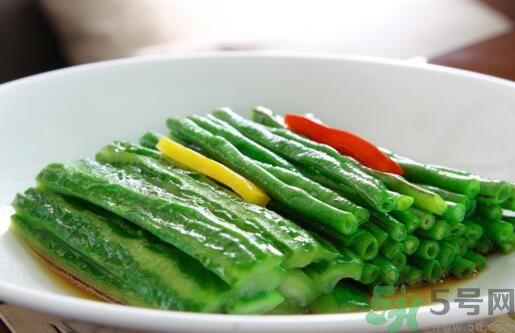 四季豆可以和冬瓜一起吃吗?四季豆可以和冬瓜一起炒吗? 四季豆可以和冬瓜一起吃吗?四季豆可以和冬瓜一起炒吗?