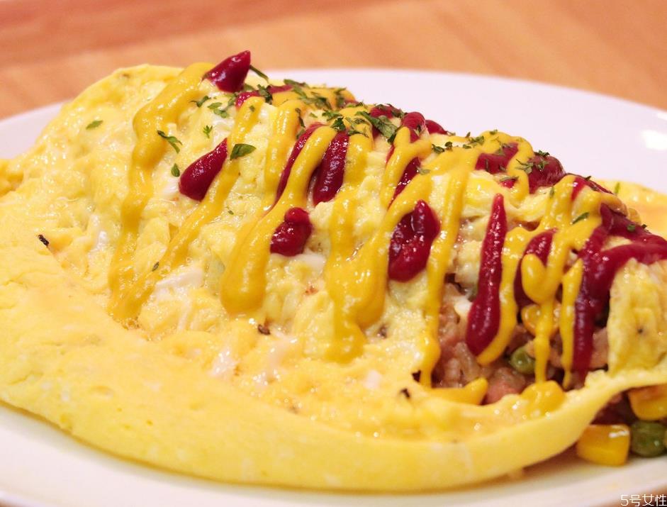 流心蛋包饭用什么鸡蛋 流心蛋包饭的诀窍 流心蛋包饭用什么鸡蛋 流心蛋包饭的诀窍