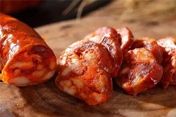 腊肠一次食用多少为佳 腊肠吃多了有什么危害