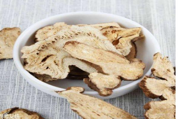 白术食用有什么要注意的呢 孕妇可以吃白术吗 白术食用有什么要注意的呢 孕妇可以吃白术吗