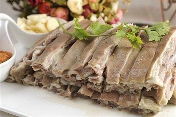 羊肉含嘌呤高吗 羊肉适合什么体质的人吃