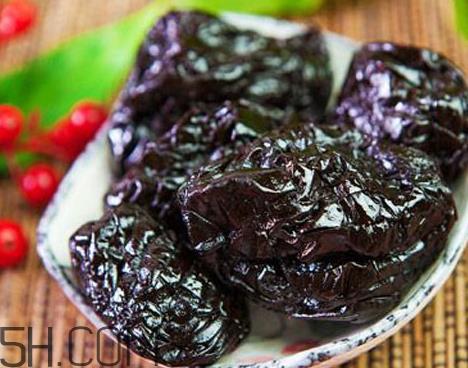 黑枣可以补血吗 补血吃黑枣好还是红枣