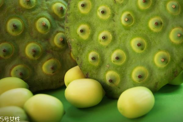 莲子是苦的吗 味甘微涩 莲子是苦的吗 味甘微涩