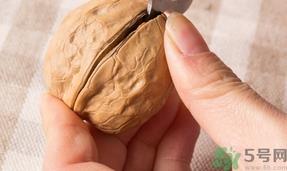 核桃吃多了会怎么样?核桃吃多了有什么坏处? 核桃吃多了会怎么样?核桃吃多了有什么坏处?