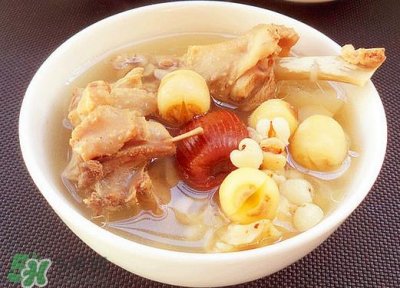 ​新鲜莲子可以炖汤吗？新鲜莲子怎么煲汤？