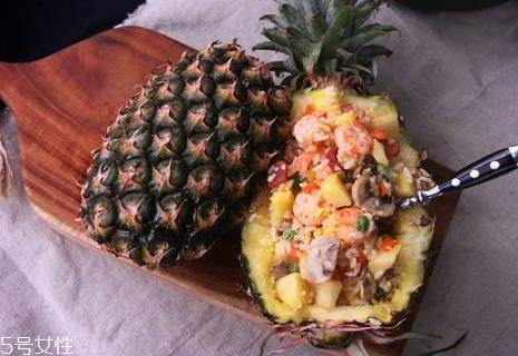 菠萝饭用菠萝还是凤梨 菠萝怎么做最正宗