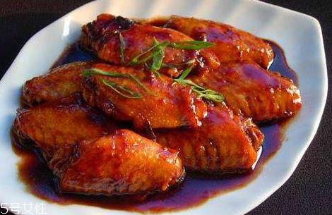 可乐鸡翅为什么不上色 小技巧教你快速上色