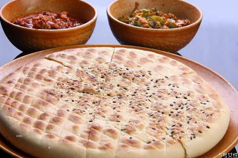 锅盔发面技巧 白面锅盔空心