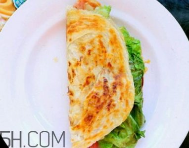 ​手抓饼为什么有黑点 手抓饼有黑点还能吃吗