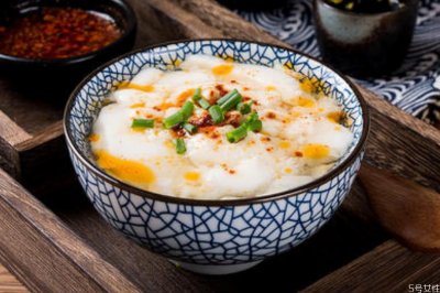 ​豆腐脑可以每天吃吗 豆腐脑的功效