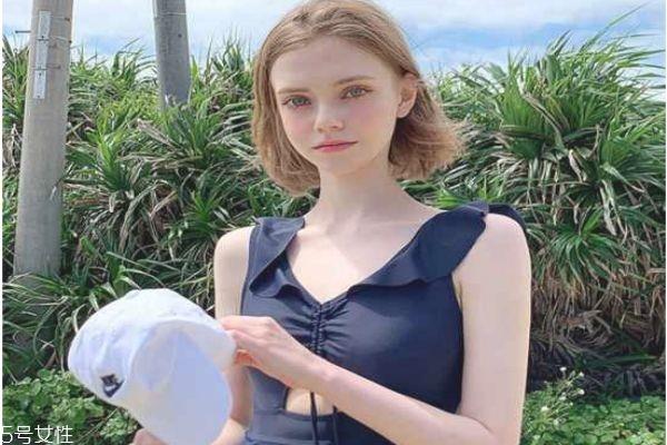 天天涂身体乳好么 常年坚持天天擦身体乳有好处 天天涂身体乳好么 常年坚持天天擦身体乳有好处