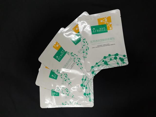 长期化妆和长期素颜的区别 来看五年后的差距 长期化妆和长期素颜的区别 来看五年后的差距