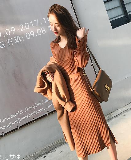 早春穿什么款式毛衣好看?三款毛衣解锁新时尚 早春穿什么款式毛衣好看?三款毛衣解锁新时尚