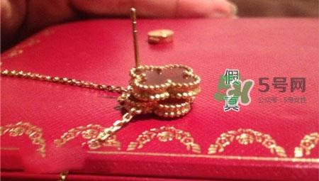 梵克雅宝四叶草项链真假怎么辨别_真假对比图 梵克雅宝四叶草项链真假怎么辨别_真假对比图