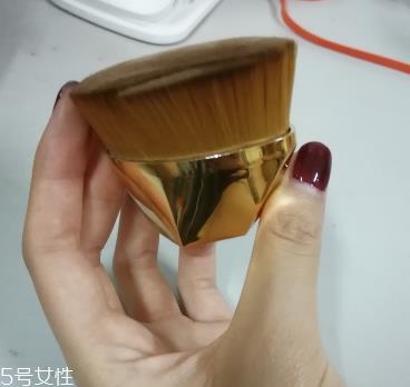 国产粉底刷哪个好用 国货化妆刷推荐 国产粉底刷哪个好用 国货化妆刷推荐