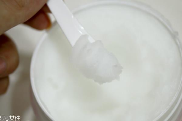 nooni雪花纯净卸妆膏和芭妮兰卸妆膏哪个好 nooni雪花纯净卸妆膏和芭妮兰卸妆膏哪个好