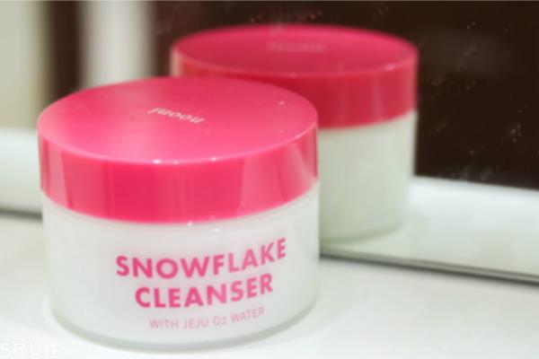 nooni雪花纯净卸妆膏和芭妮兰卸妆膏哪个好 nooni雪花纯净卸妆膏和芭妮兰卸妆膏哪个好