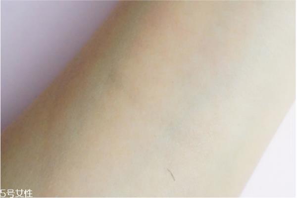 nooni雪花纯净卸妆膏和芭妮兰卸妆膏哪个好 nooni雪花纯净卸妆膏和芭妮兰卸妆膏哪个好