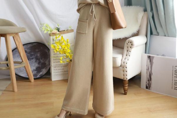 阔腿裤会不会显腿短 阔腿裤可以配马丁靴吗 阔腿裤会不会显腿短 阔腿裤可以配马丁靴吗