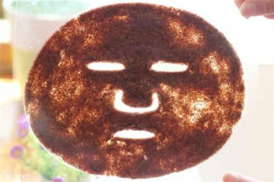 海藻面膜爱掉的原因 海藻面膜怎么敷更服帖