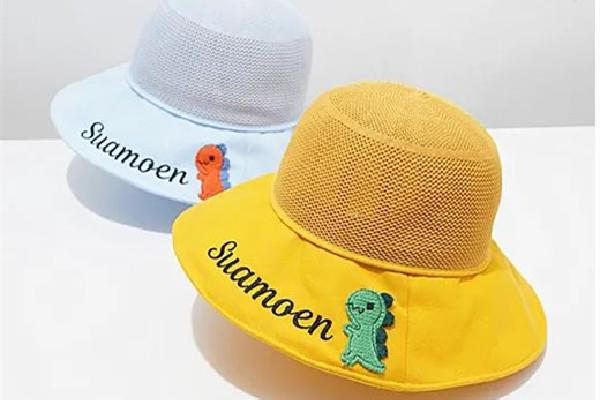 防晒帽有黑胶和无黑胶哪个好 防晒帽有无黑胶差别很大吗 防晒帽有黑胶和无黑胶哪个好 防晒帽有无黑胶差别很大吗