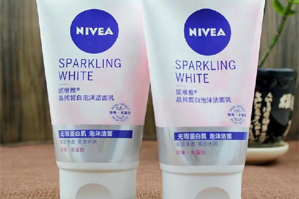 妮维雅洗面奶有致痘成分吗 妮维雅洗面奶会导致闭口吗 妮维雅洗面奶有致痘成分吗 妮维雅洗面奶会导致闭口吗