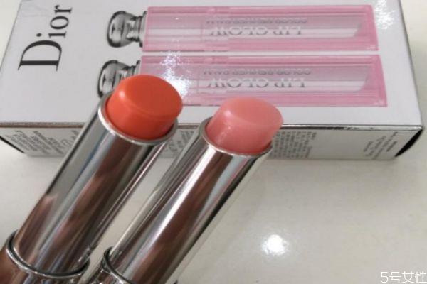 迪奥变色唇膏001和004怎么选 迪奥变色唇膏色号选择 迪奥变色唇膏001和004怎么选 迪奥变色唇膏色号选择