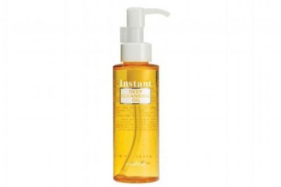 用卸妆油之前需要先洗脸吗 卸妆油可以直接洗脸吗