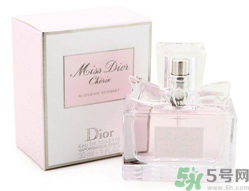 花漾迪奥淡香水怎么样?花漾迪奥淡香水怎么用 花漾迪奥淡香水怎么样?花漾迪奥淡香水怎么用