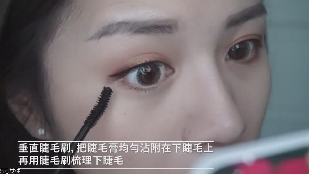 短睫毛怎么夹才会翘 睫毛短怎么使用睫毛夹 短睫毛怎么夹才会翘 睫毛短怎么使用睫毛夹