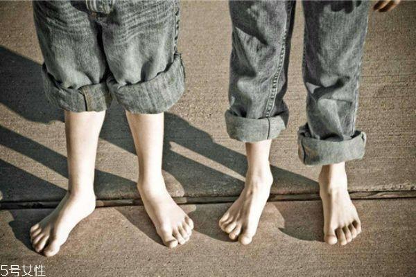 哪些人群不能使用足膜 足膜敷多长时间能好 哪些人群不能使用足膜 足膜敷多长时间能好