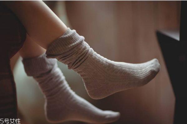 哪些人群不能使用足膜 足膜敷多长时间能好 哪些人群不能使用足膜 足膜敷多长时间能好